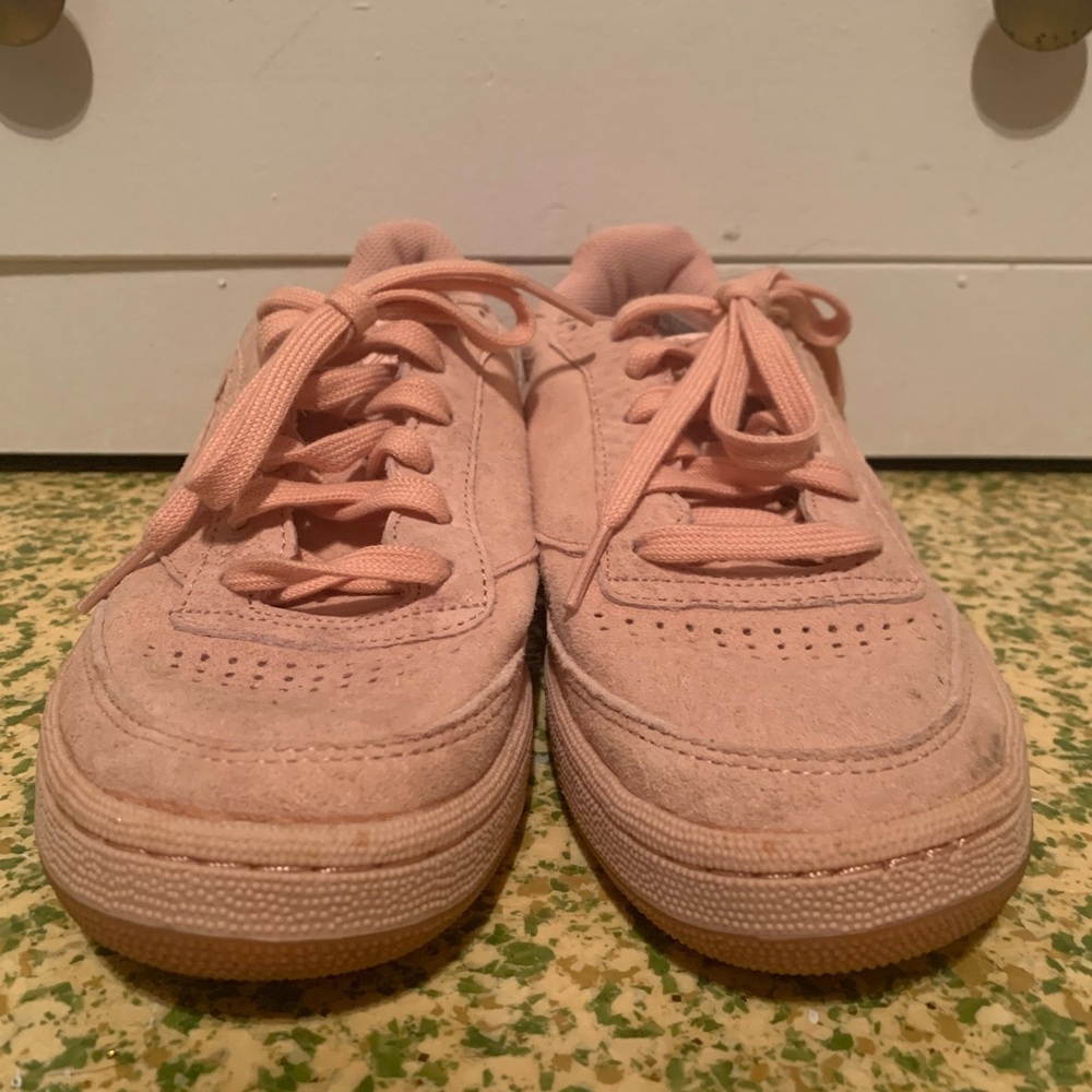 All pink Reebok club C low rise - Picture 2 of 4